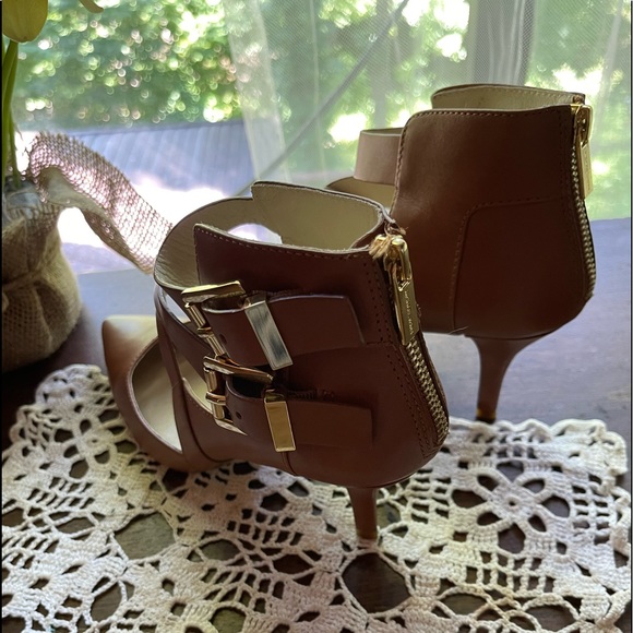 MICHAEL Michael Kors brown shoes, like new . Perfect condition size 8 - Picture 10 of 15